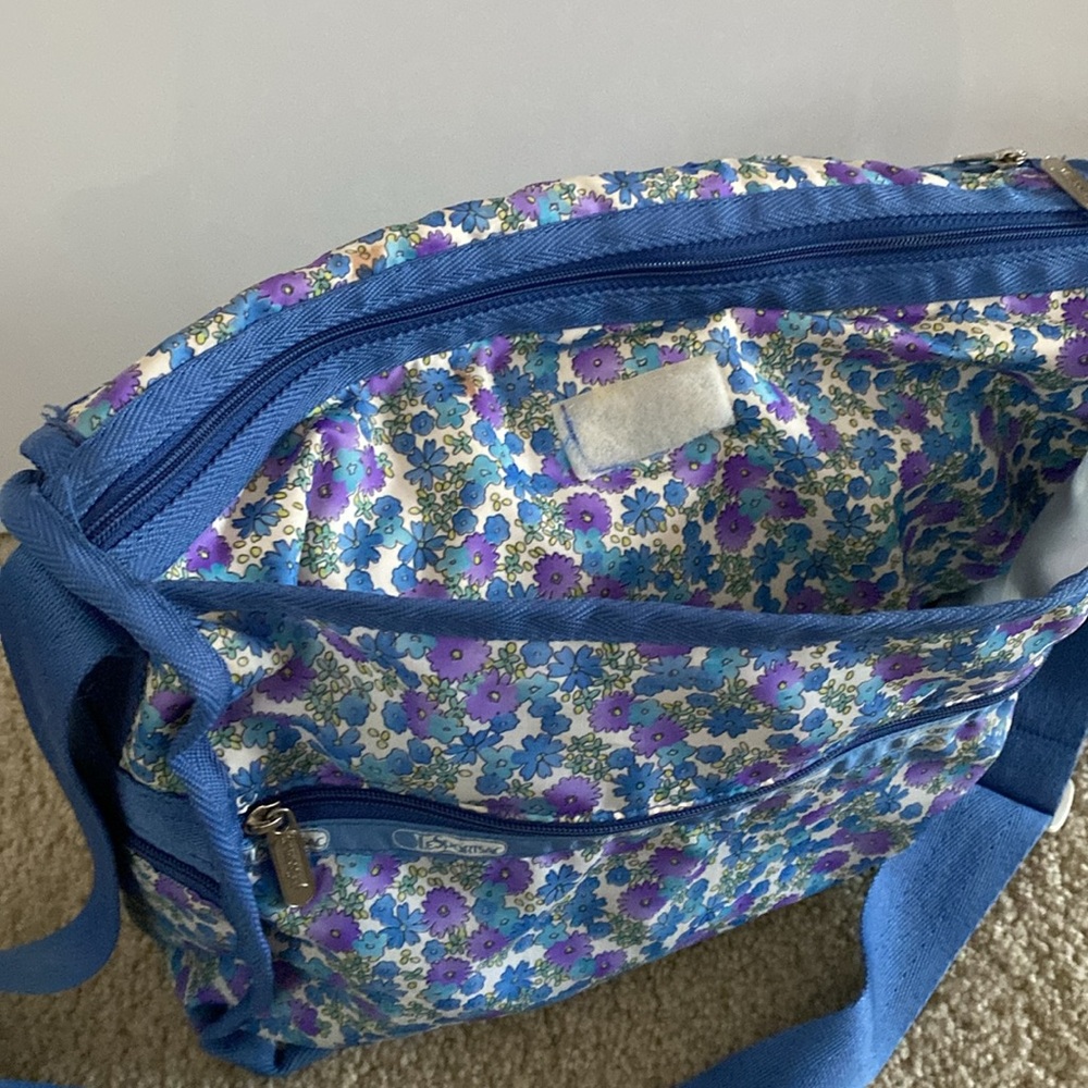 LeSportsac Messenger Bag - Picture 6 of 12